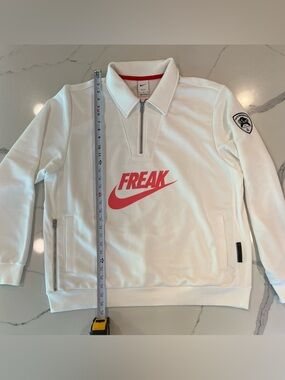 Nike FREAK White Pullover with Black Embroidered detailing